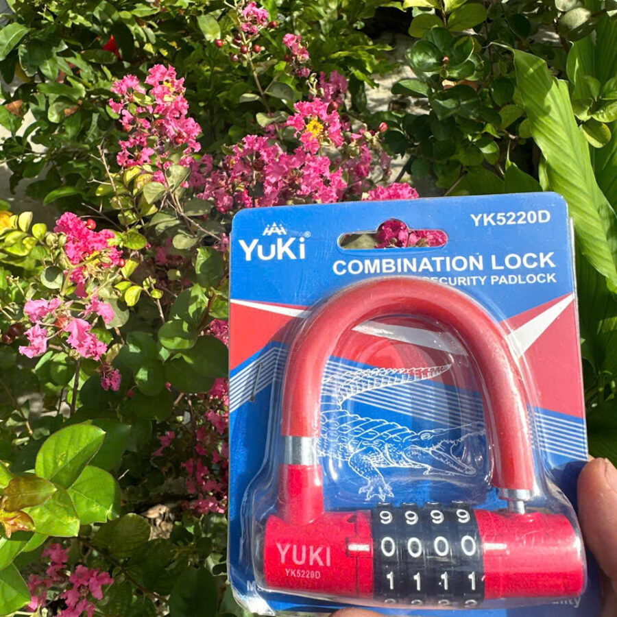 Khoá số U YUKI
